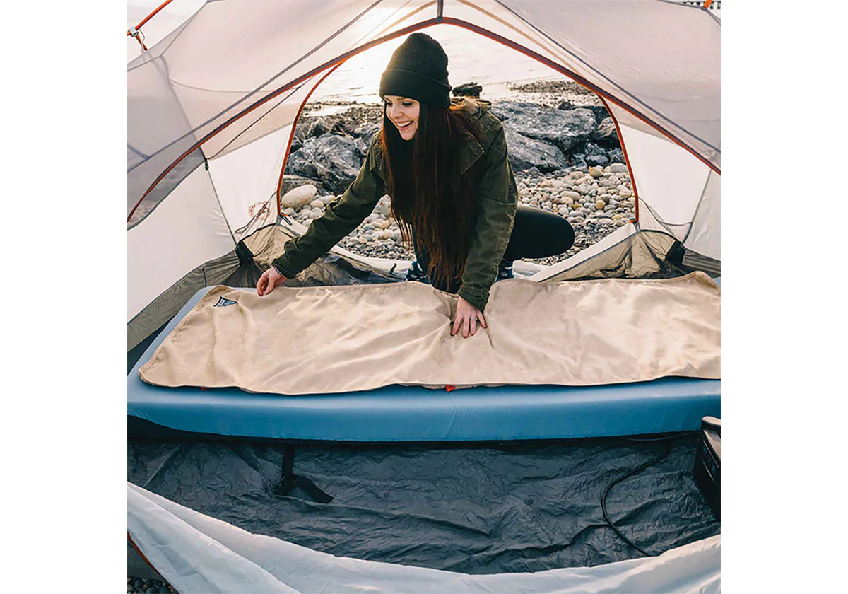 Flipside Heated Bed Cover - Image 6
