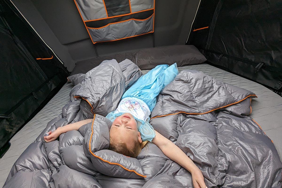 Puffy Camp Blanket - Image 5